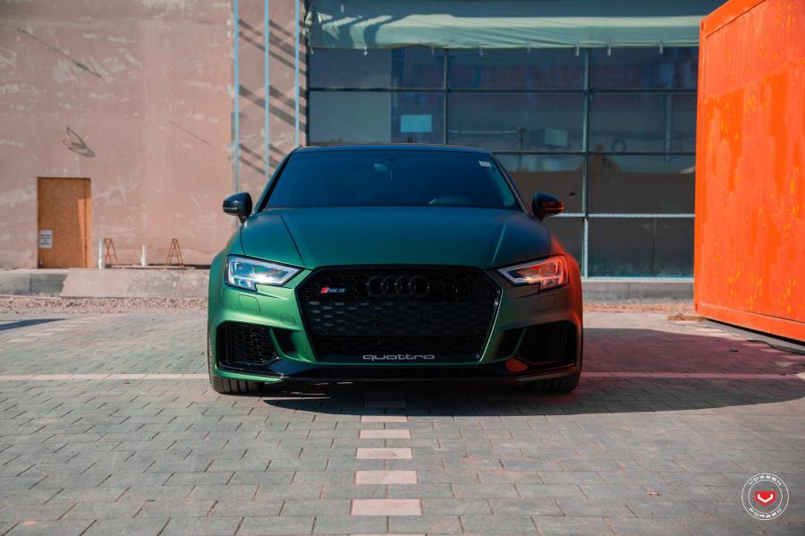  Audi RS3 Sedan on Vossen Wheels (VPS-301) 2018 года  (фото 54 из 57)